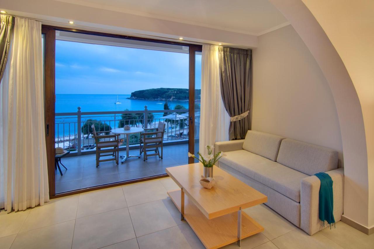 Valtos Beach Hotel Parga Exterior photo